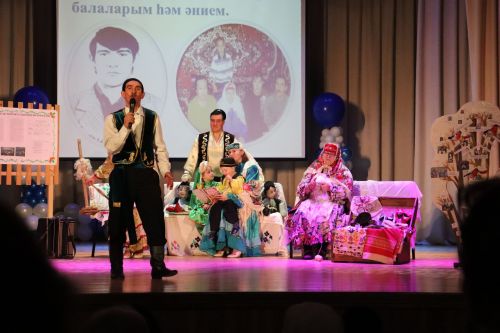 “Тарихта без эзлебез” дип исемләнгән шәҗәрәләр фестиваленең зона этабы