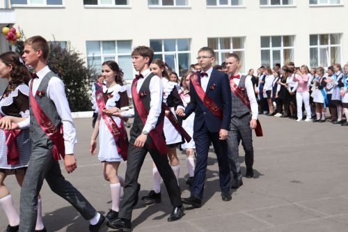Базарлы Матак мәктәбендә соңгы кыңгырау