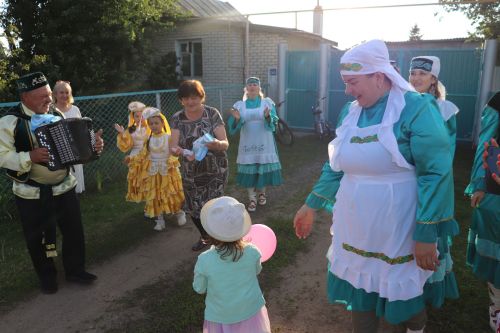Сабантуй  бәйрәменә бүләкләр җыю