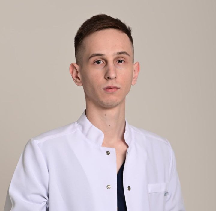 Райнур Сабиров - Әлки районынынң яшь терапевты