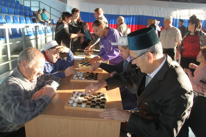 В Алькеевском районе прошли спортивные соревнования среди людей с ограниченными возможностями здоровья