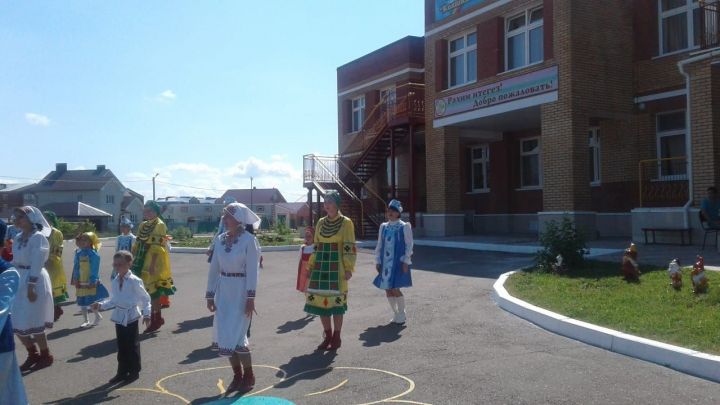 Делегация района участвовала в работе седьмого Всероссийского съезда учителей татарского языка и литературы