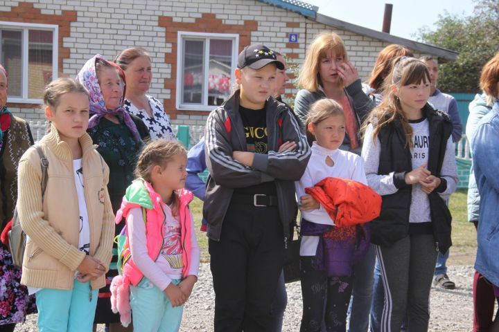 Әлки районының Иске Матак авылында республика программасы буенча төзелгән яңа клуб ачылды