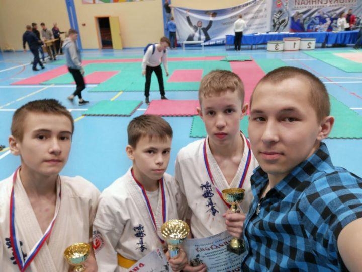 Юные каратисты Алькеевского района успешно выступили в первенстве Поволжского федерального округа