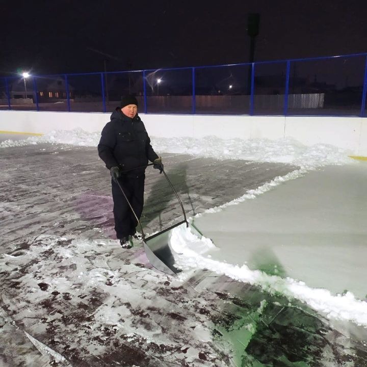 В Алькеевском районе готовятся к новому хоккейному сезону