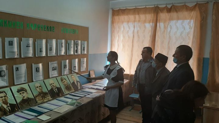В Староалпаровской школе провели торжественное мероприятие к 45-летию со дня создания краеведческого музея