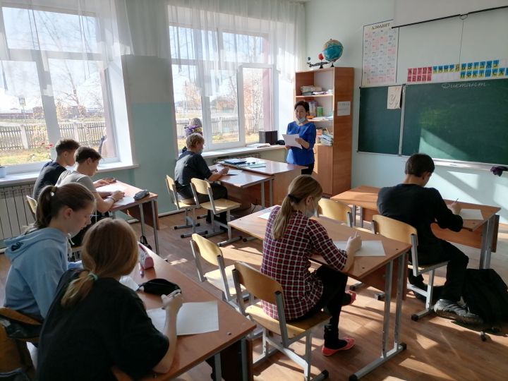 В Алькеевском районе написали диктант на родном чувашском языке