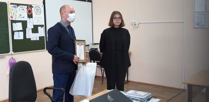 Госалкоголь инспекция наградила победителя в Алькеевском районе