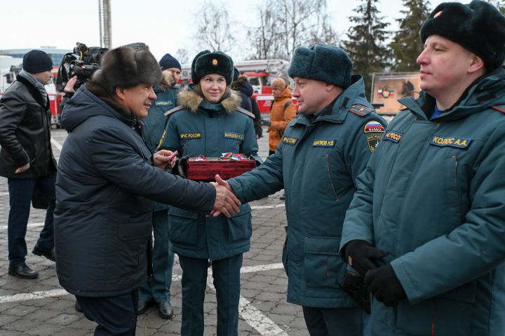 Борискинское и Старочелнинское сельские поселения получили 2 мобильных поста пожаротушения