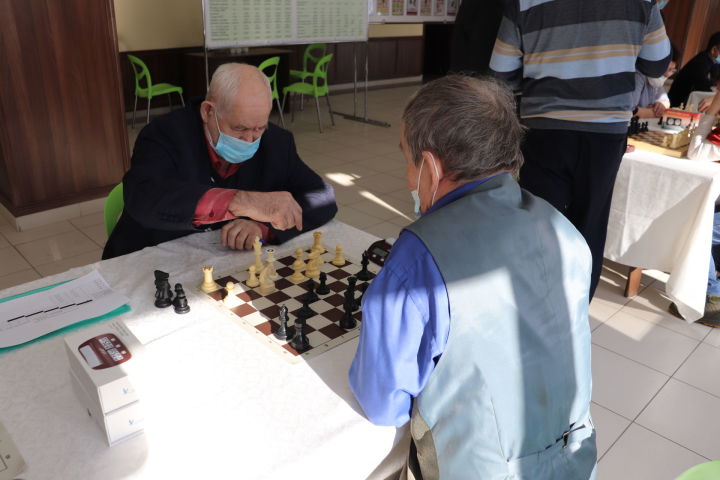 Әлки районында пенсионерлар арасында шахмат һәм шашка буенча ХI республика турнирының зона этабы үткәрелде