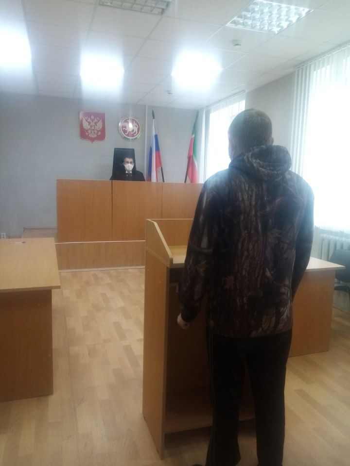 Жителя Алькеевского района лишили водительских прав