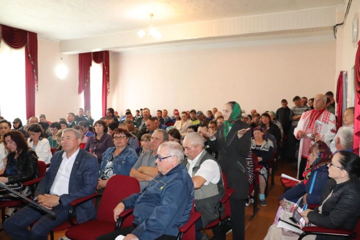 В Сиктерме-Хузангаево состоялись публичные слушания по вопросу переименования села