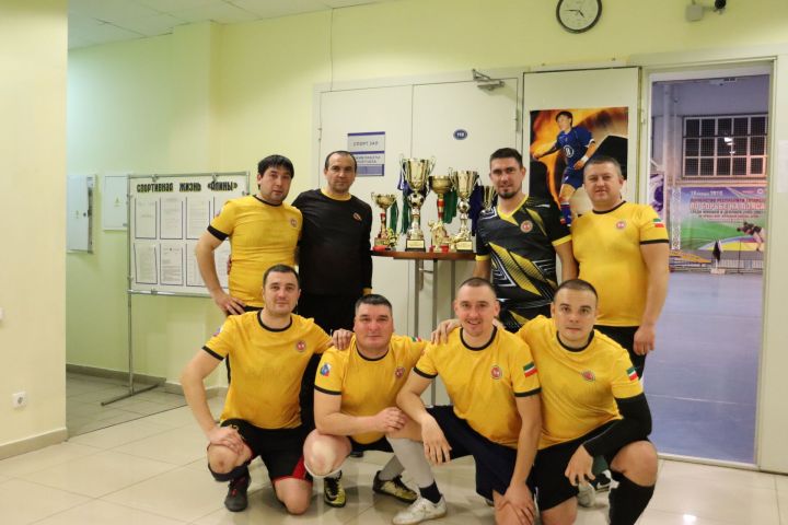 В Базарных Матаках прошел открытый турнир по мини футболу посвящённый памяти Альберта Шагеева