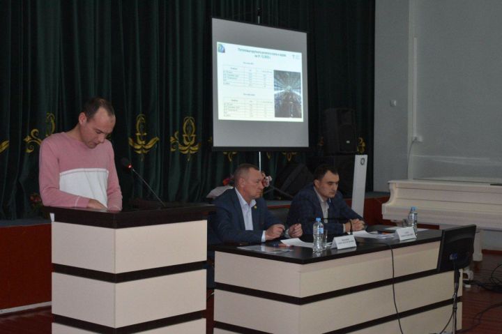 В доме детского творчества состоялось итоговое совещание по животноводству района