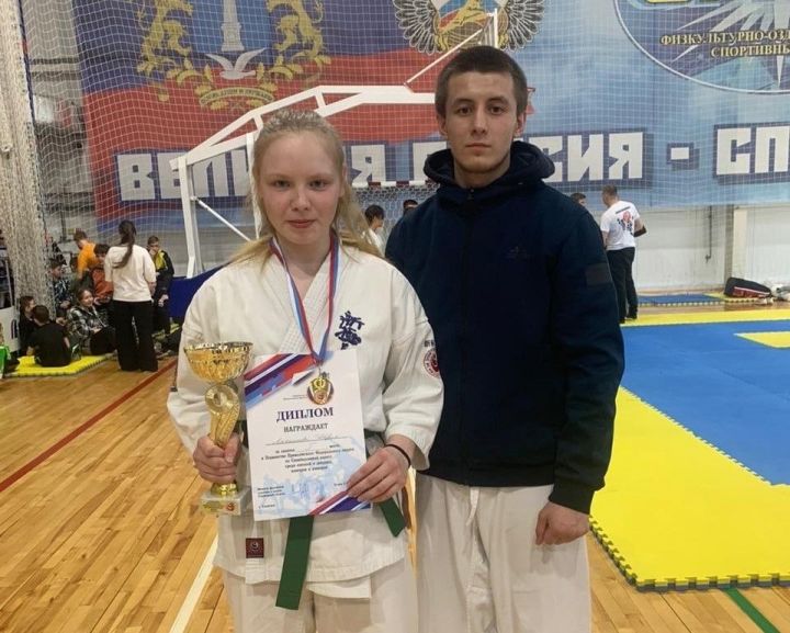 Дарья Лычникова спорт мастерына кандидат разрядын үтәде