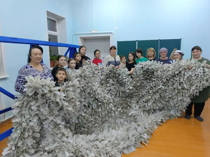 Татар борнае авылы халкы  махсус хәрби операциядәге егетләргә ярдәм күрсәтәләр