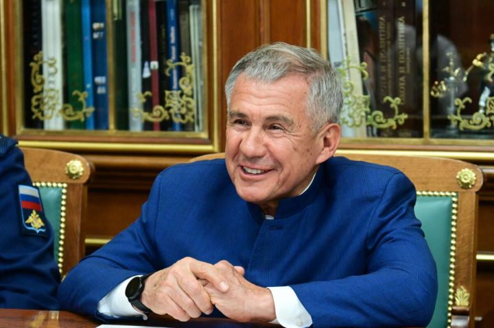 Рустам Минниханов выразил гордость за каждую семью в Татарстане