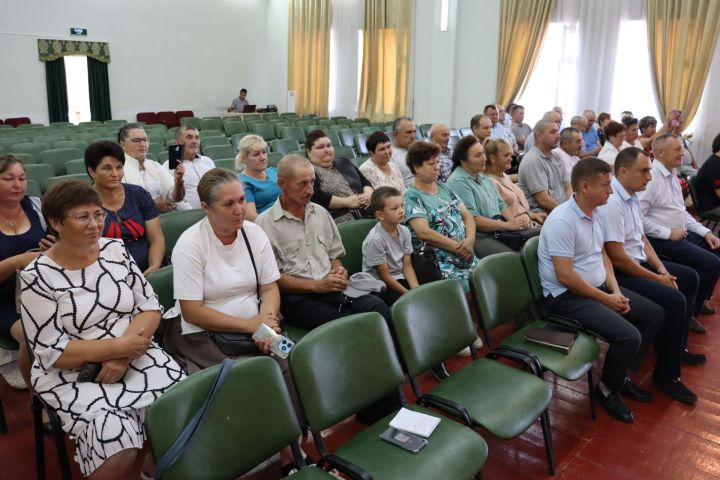 Әлки районында “Сөт чишмәләре тудыручылар”ның слеты үтте