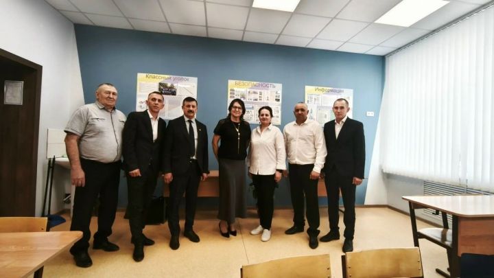 В Алькеевском районе выбрали лучшего учителя ОБЗР