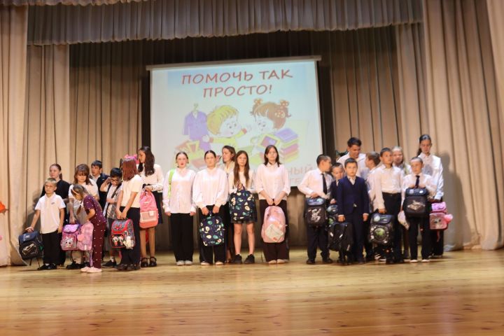 Акция «Помоги собраться в школу!» прошла в Алькеевском районе