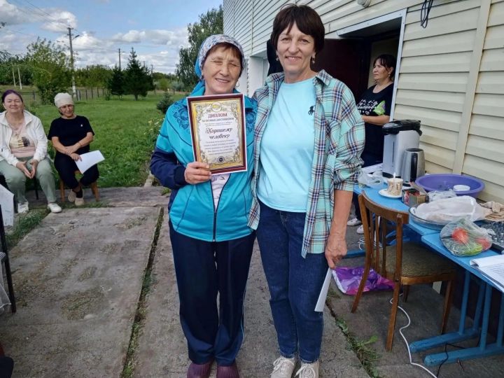В селе Салманы прошел праздник День улицы