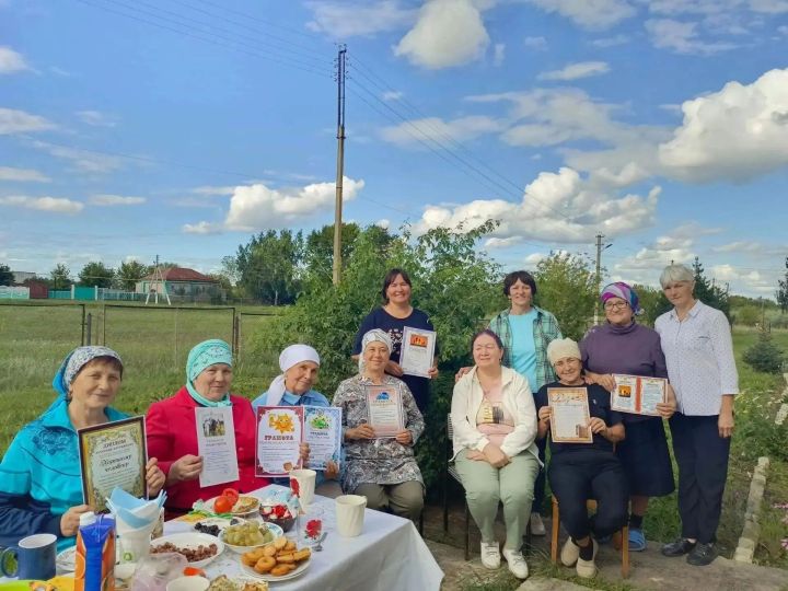 В селе Салманы прошел праздник День улицы