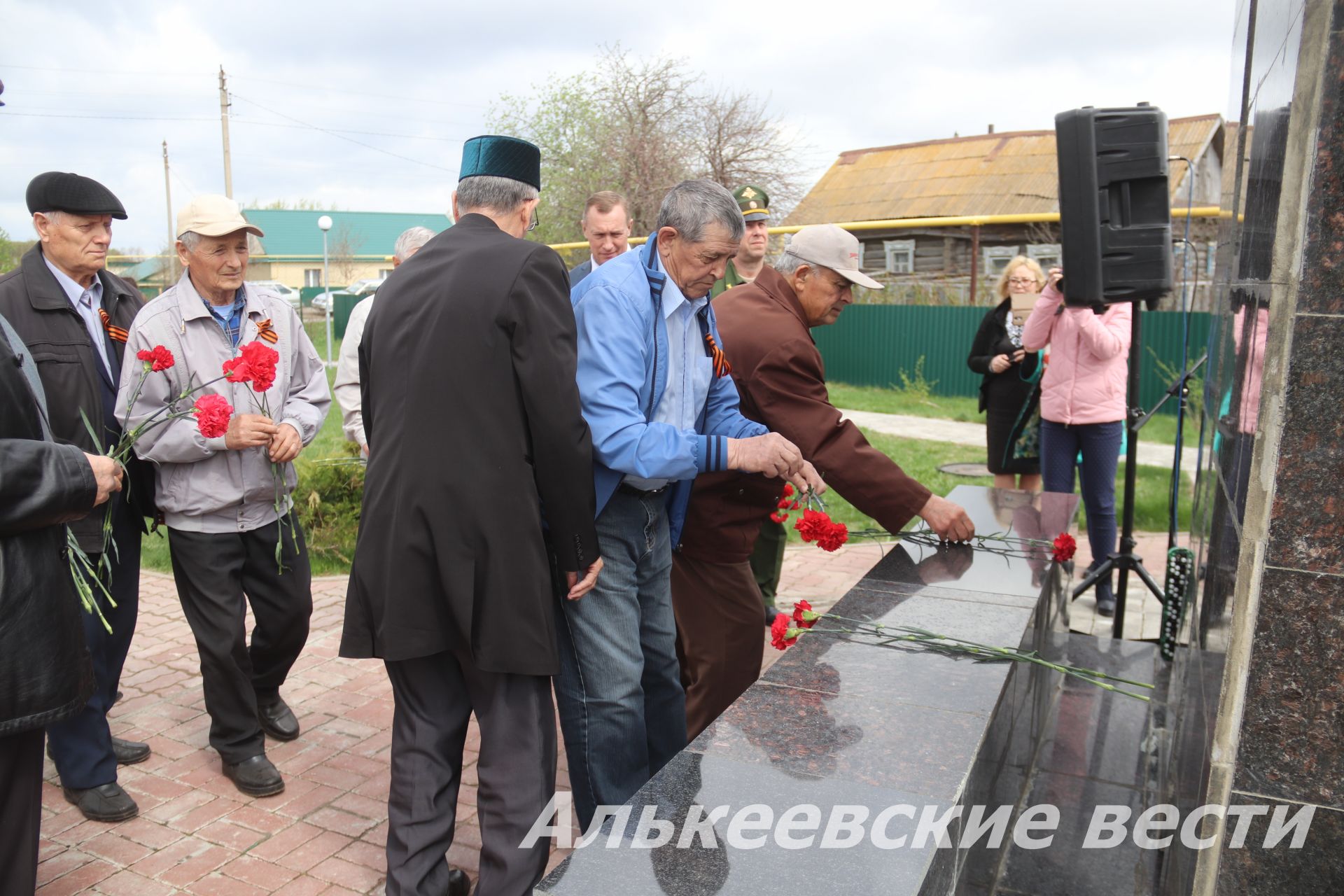 В Алькеевском районе сегодня побывала уполномоченный по правам человека в Республике Татарстан Сария Сабурская