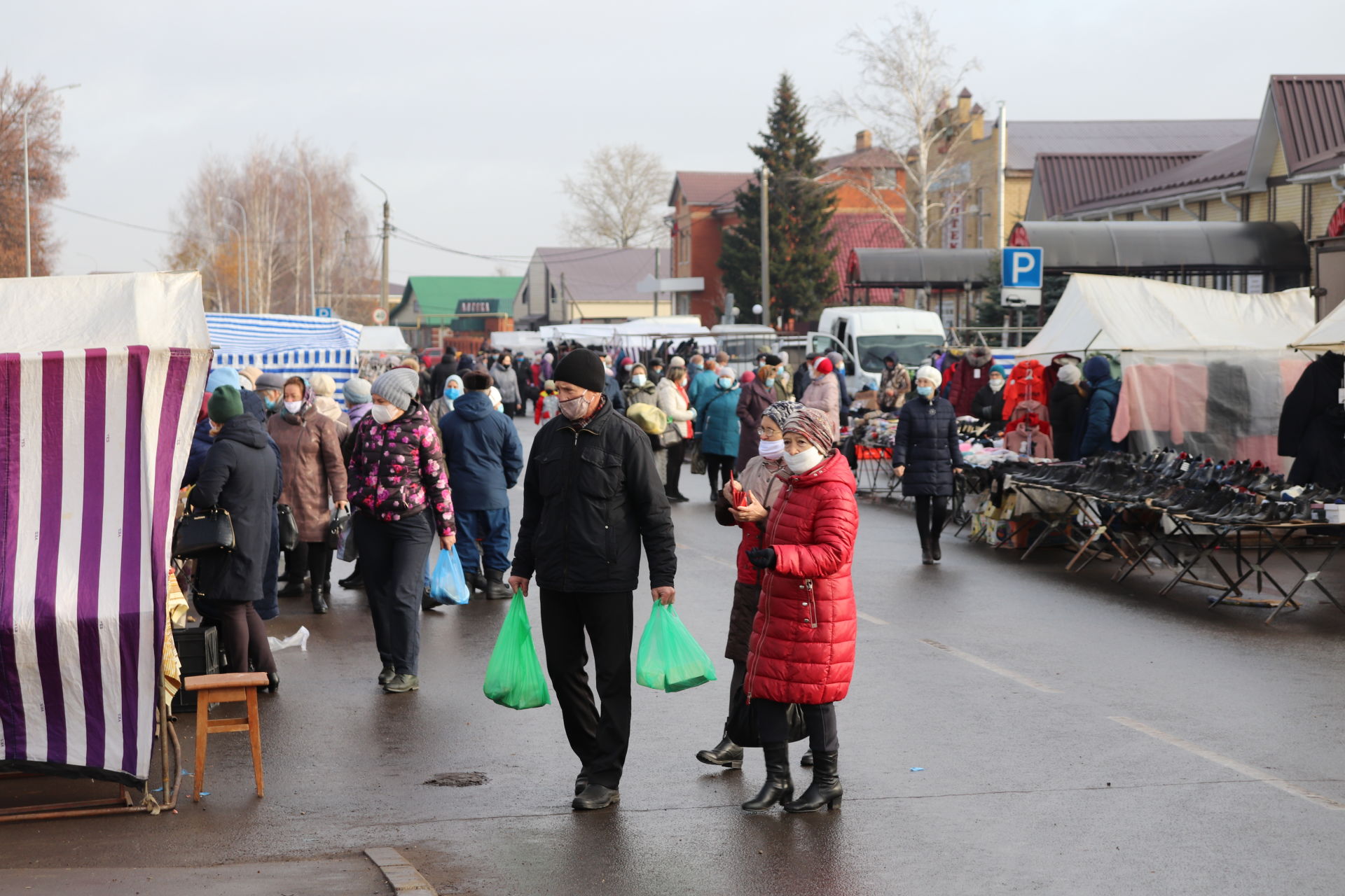 В Алькеевском районе проходит праздничная ярмарка