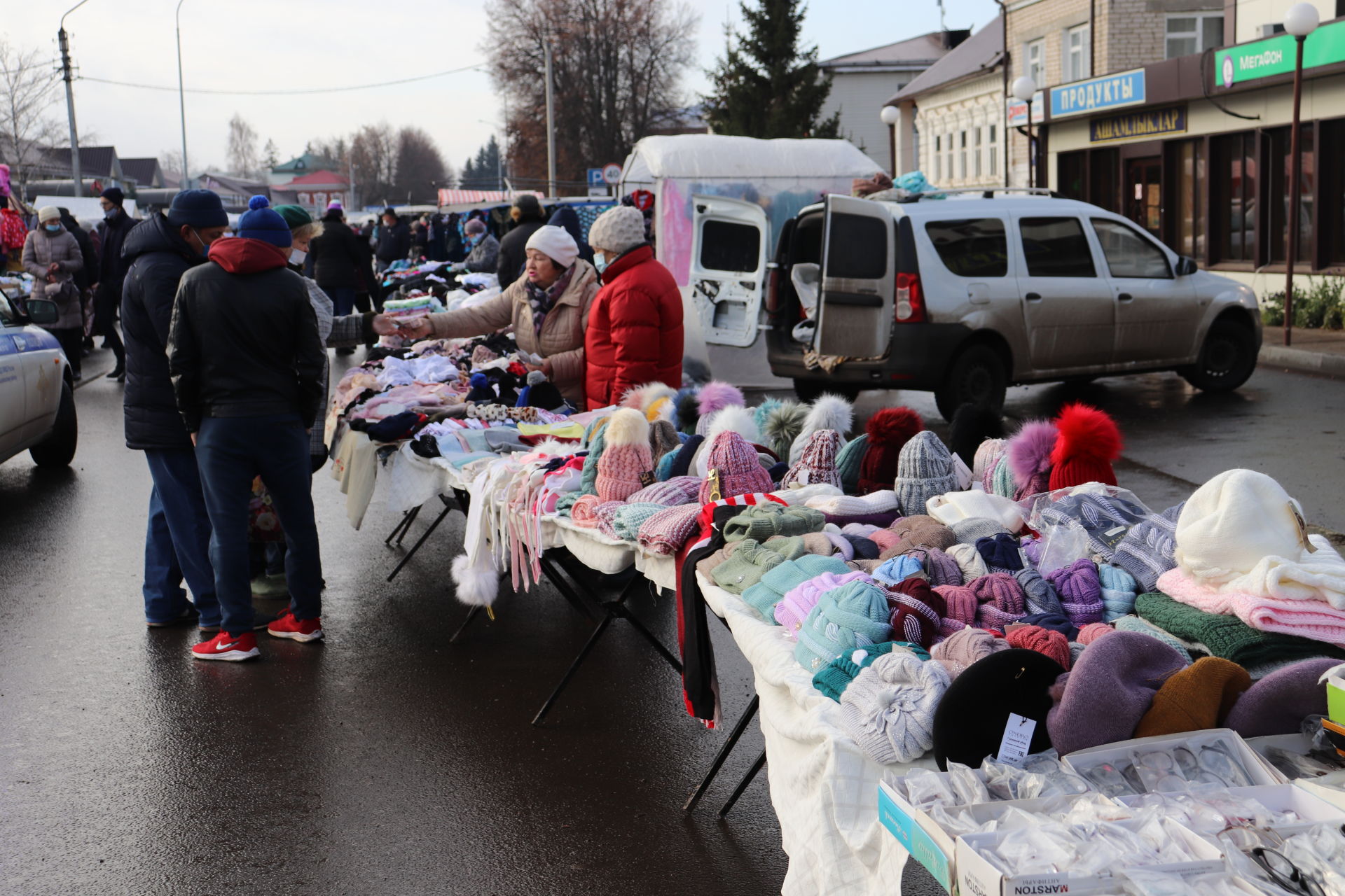 В Алькеевском районе проходит праздничная ярмарка