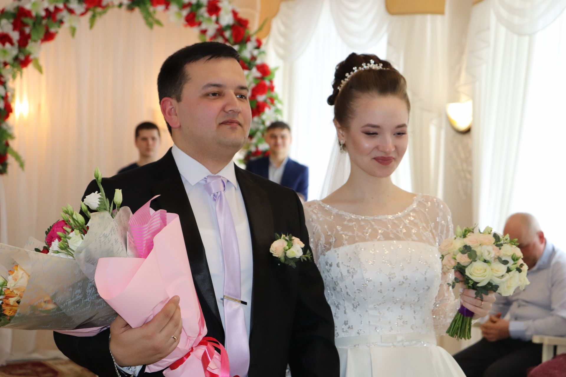 Во Всемирный день счастья в Алькеевском районном отделе ЗАГС зарегистрировали свой брак Айрат Зиганшин и Алина Нуриева
