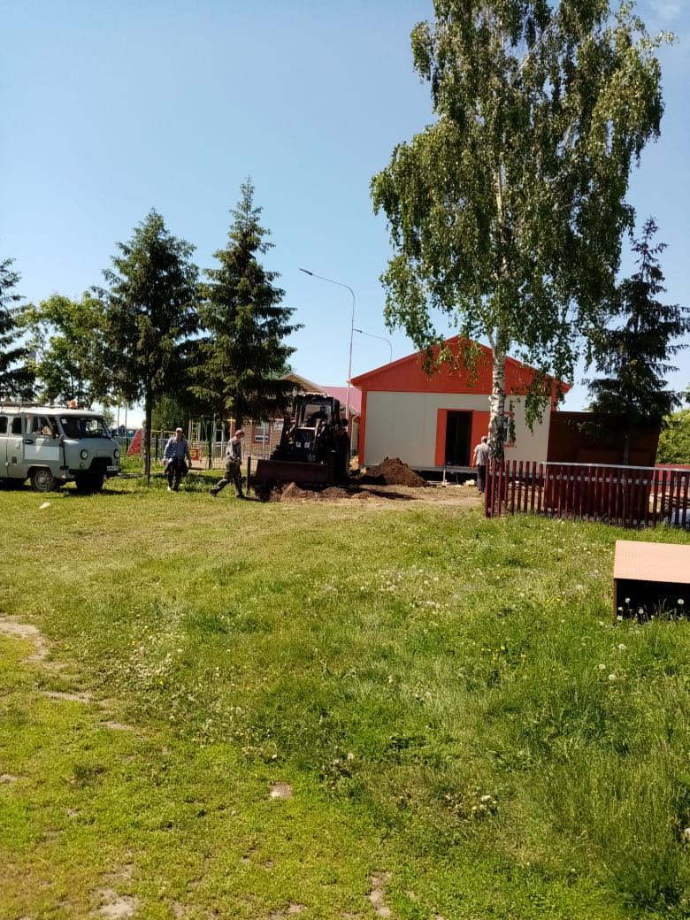 В Алькеевском районе завершается строительство медицинского ФАПа