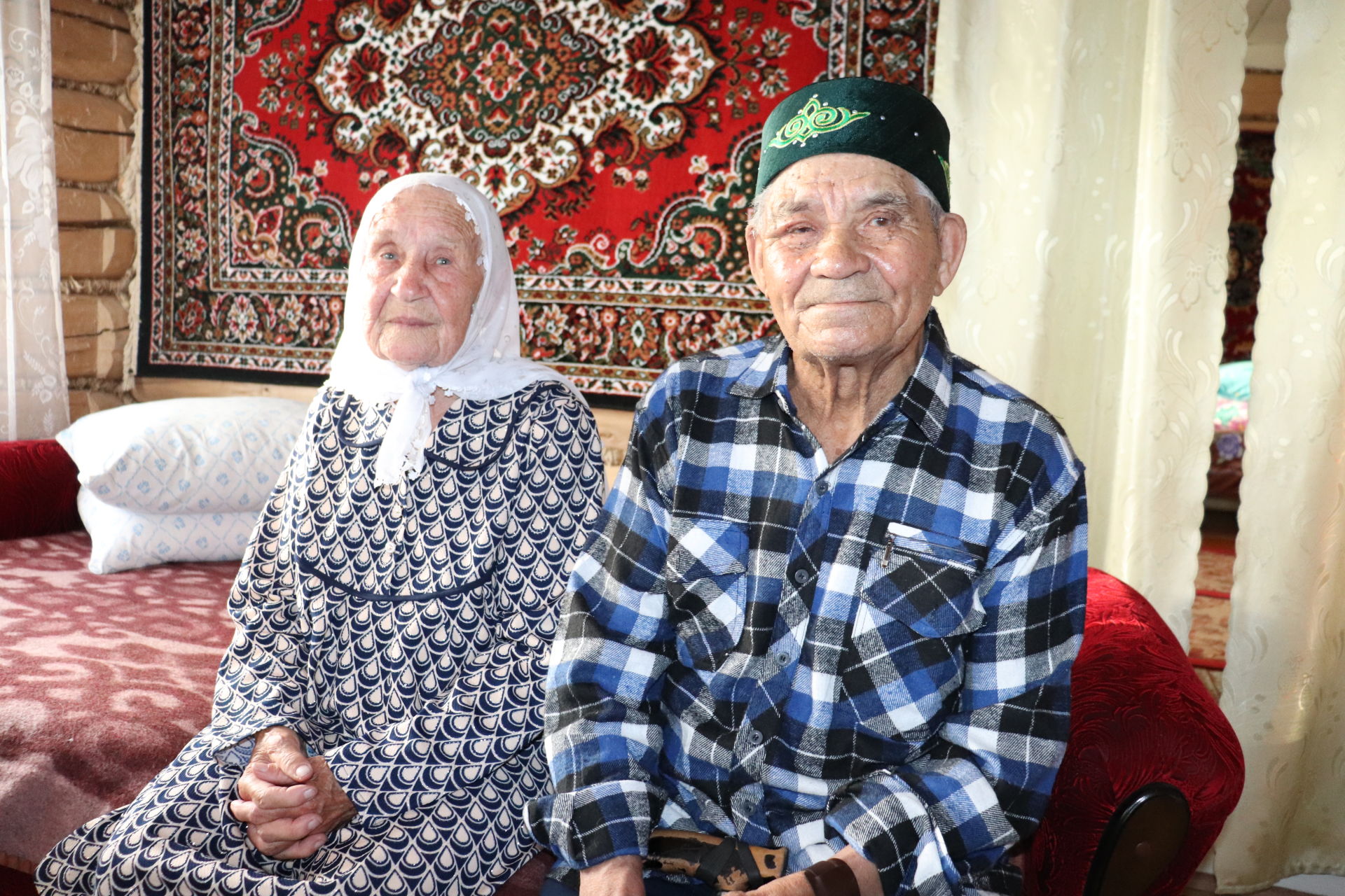 Прожить пятьдесят. Долголетие в браке. Самара супруги Степановы прожившие в браке 60 лет апрель 2023 году.