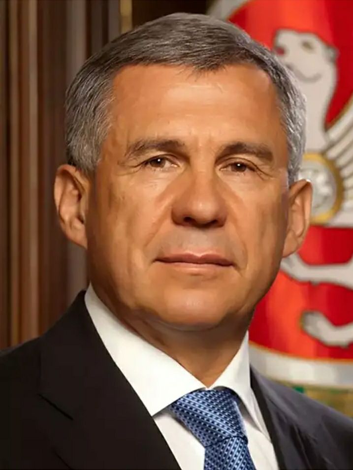 Миниханов. Портрет президента Татарстана Минниханова.
