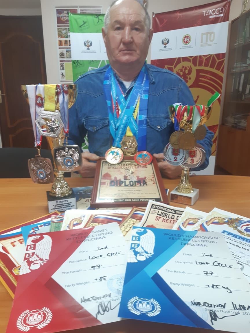 Ильшат Нуртдинов из Алькеевского района привез три золотые медали первенства России