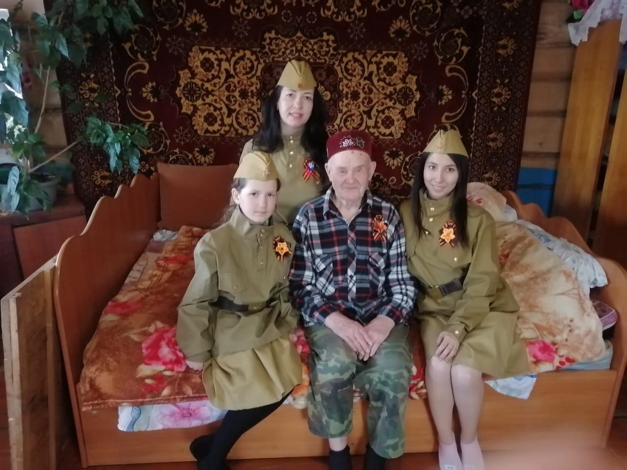 Акция  "Георгиевская ленточка" в Новом Ямкино проходит всегда трогательно