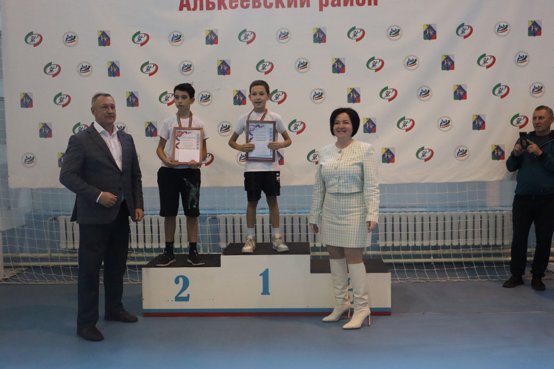 Әлки районында Александр Никошин призларына көрәш буенча районара фестиваль узды