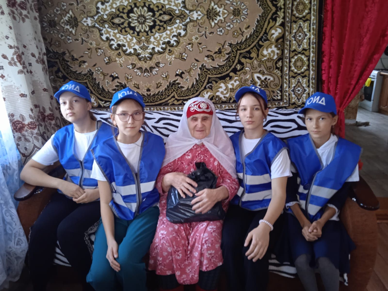 Госавтоинспекция района  провела мероприятие посвященное к международному Дню пожилых