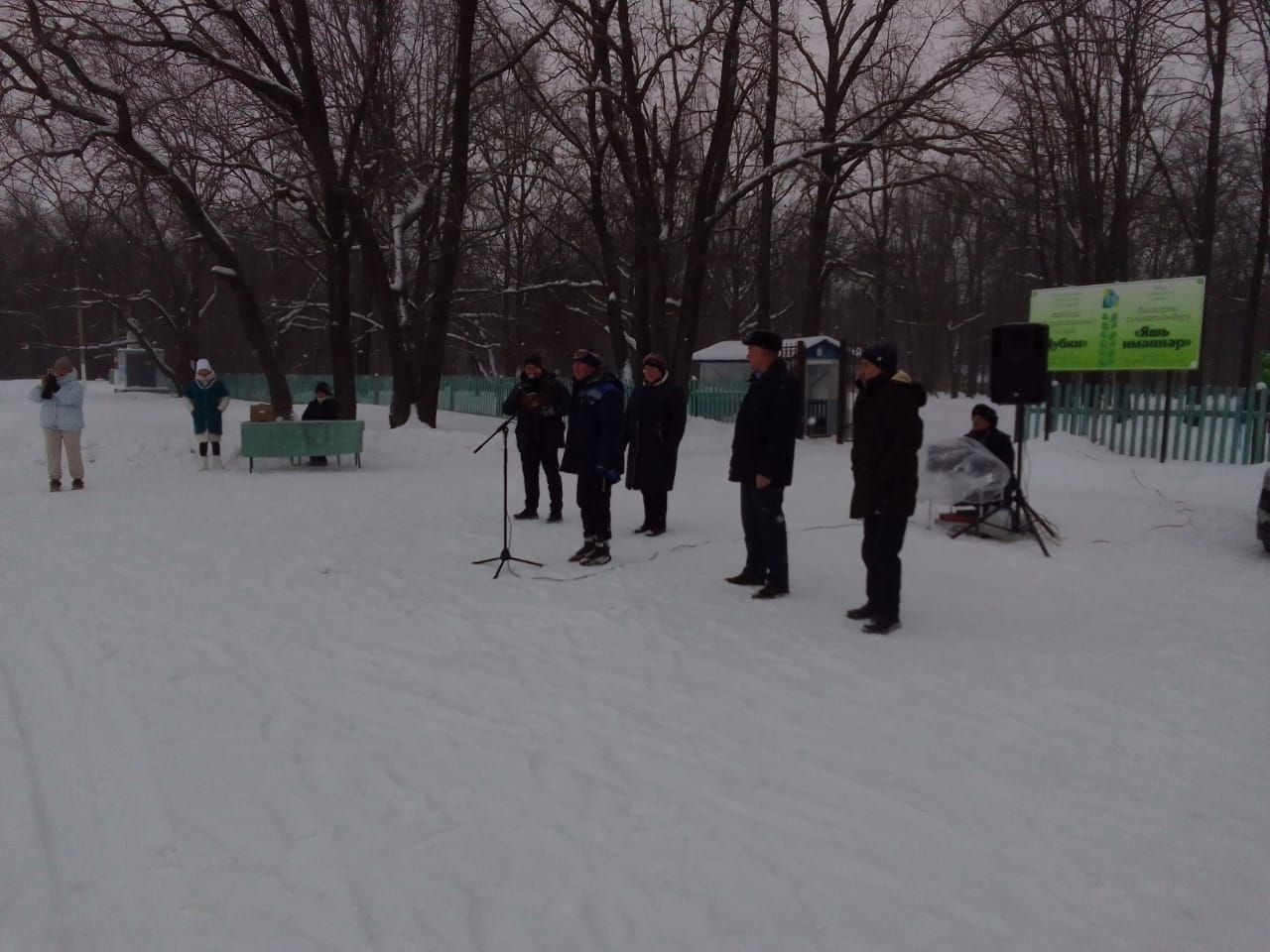 Сегодня в Алькеевском районе прошел новогодний кросс
