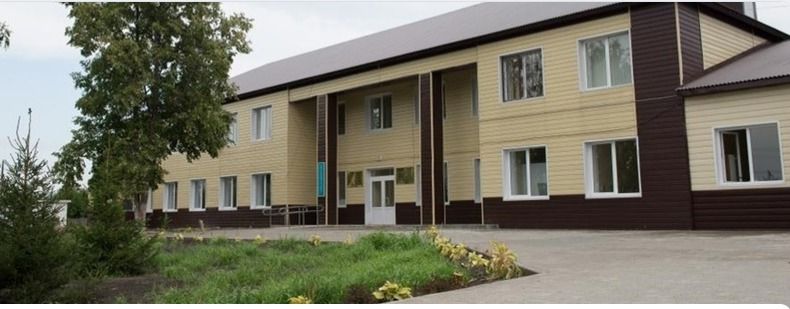 Район үзәк хастаханәсе табиблары вакытлыча башка бинада кабул итә башладылар