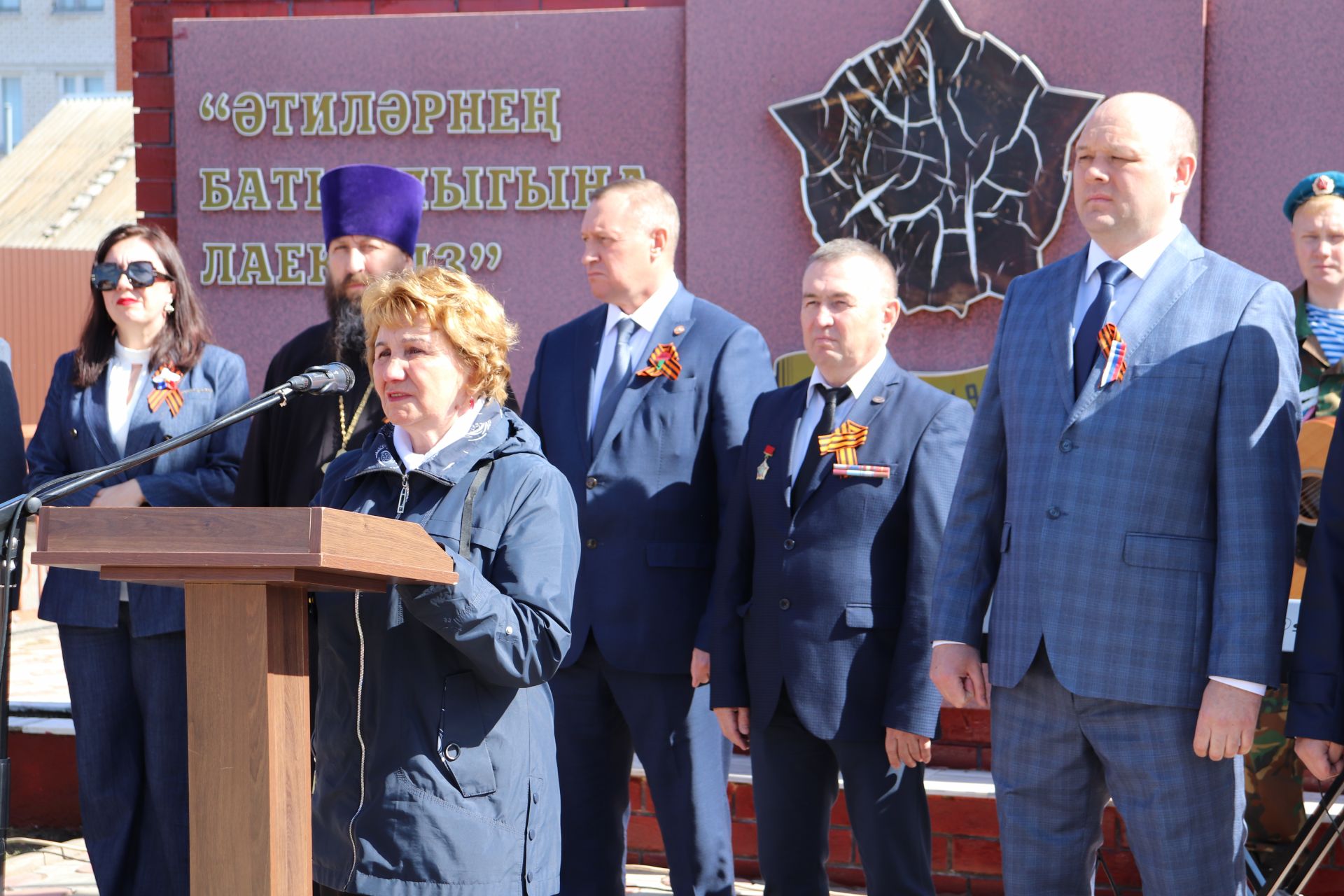 В Алькеевском районе в числе первых в Татарстане открыли обелиск памяти земляков, героически погибших в ходе СВО