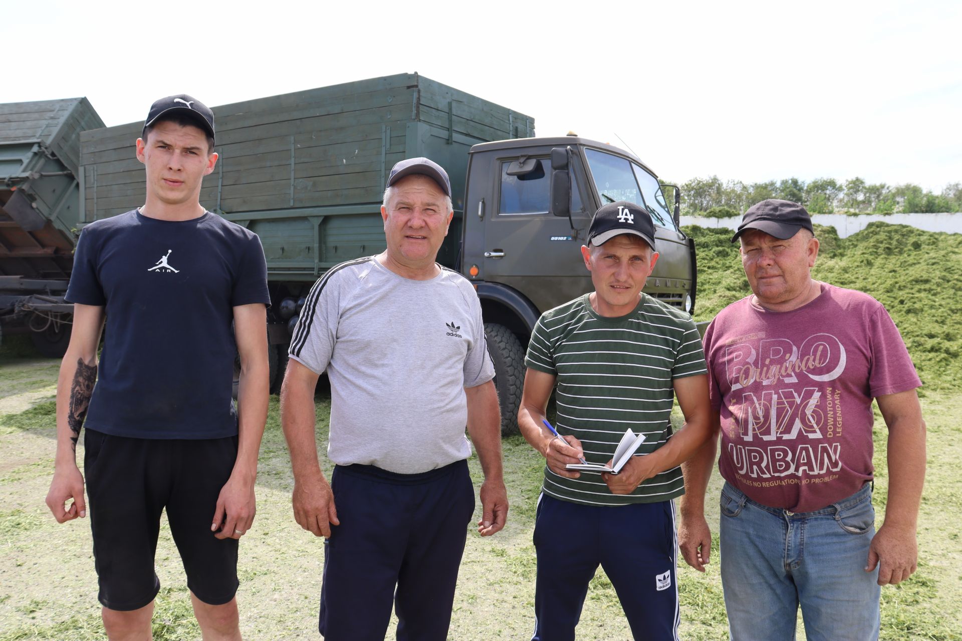 В Татарстане на сенаж закладывают и горох