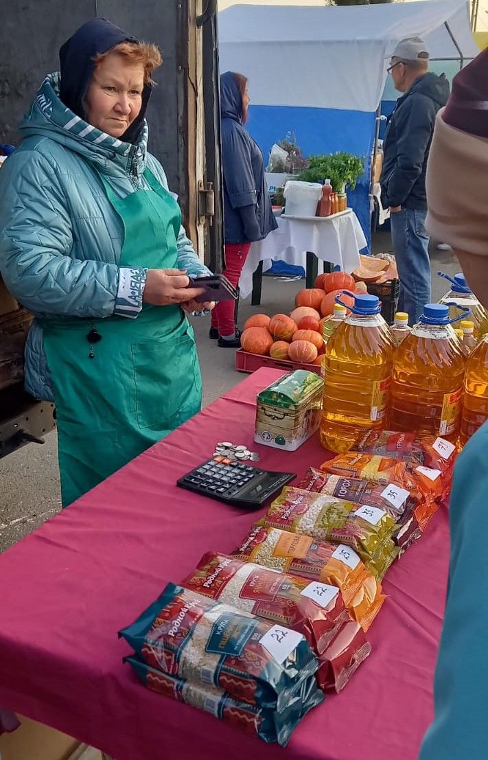Әлки районы Дәрвишләр бистәсендә ярминкәдә сату итте