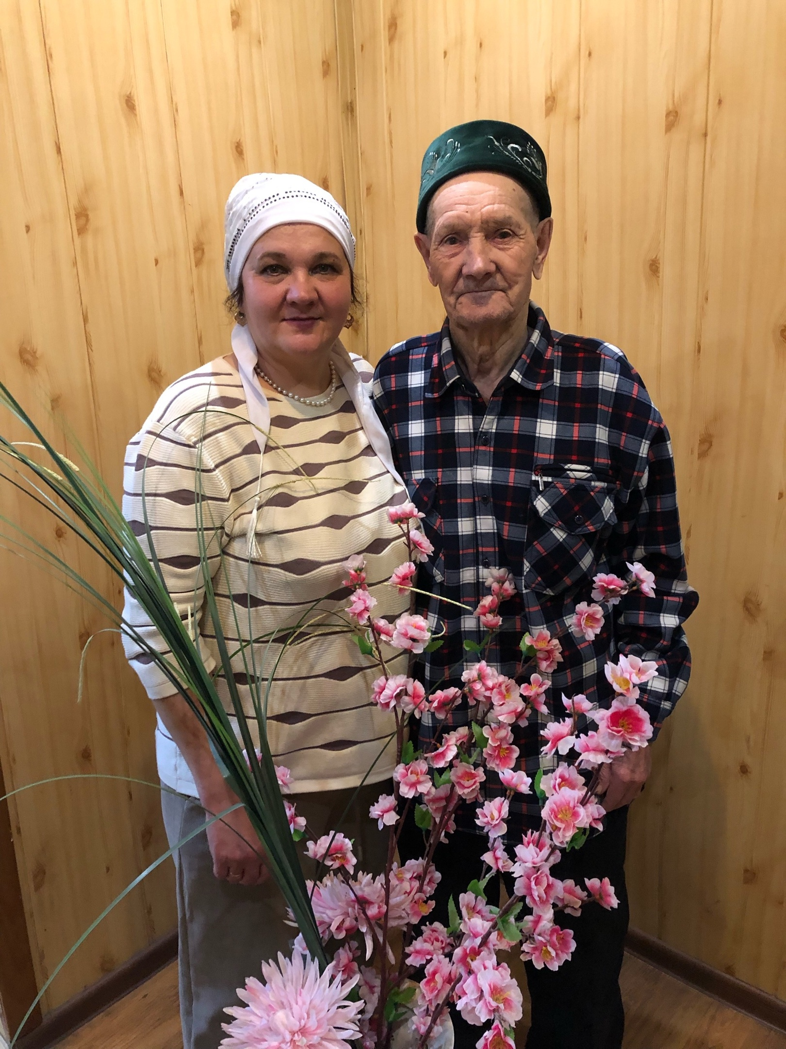 Татар Суыксуы авылында яшәүче  Хәйруллин Әфтах бабайга 90 яшь тулды