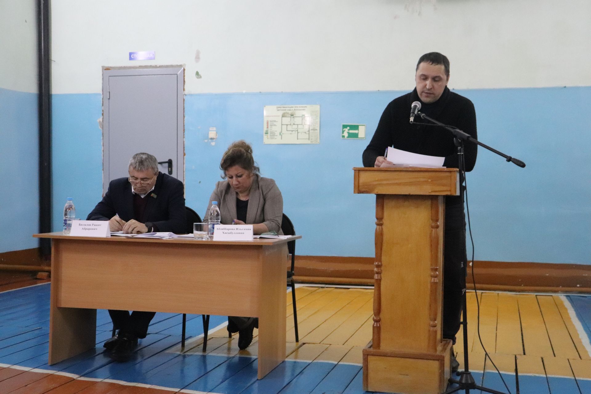 Апак авыл җирлеге эшеннән халык канәгать яши