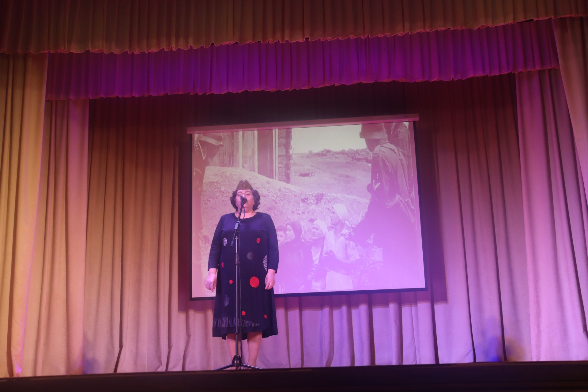В районном доме культуры прошел гала-концерт среди ветеранов «Балкыш – Сияние»