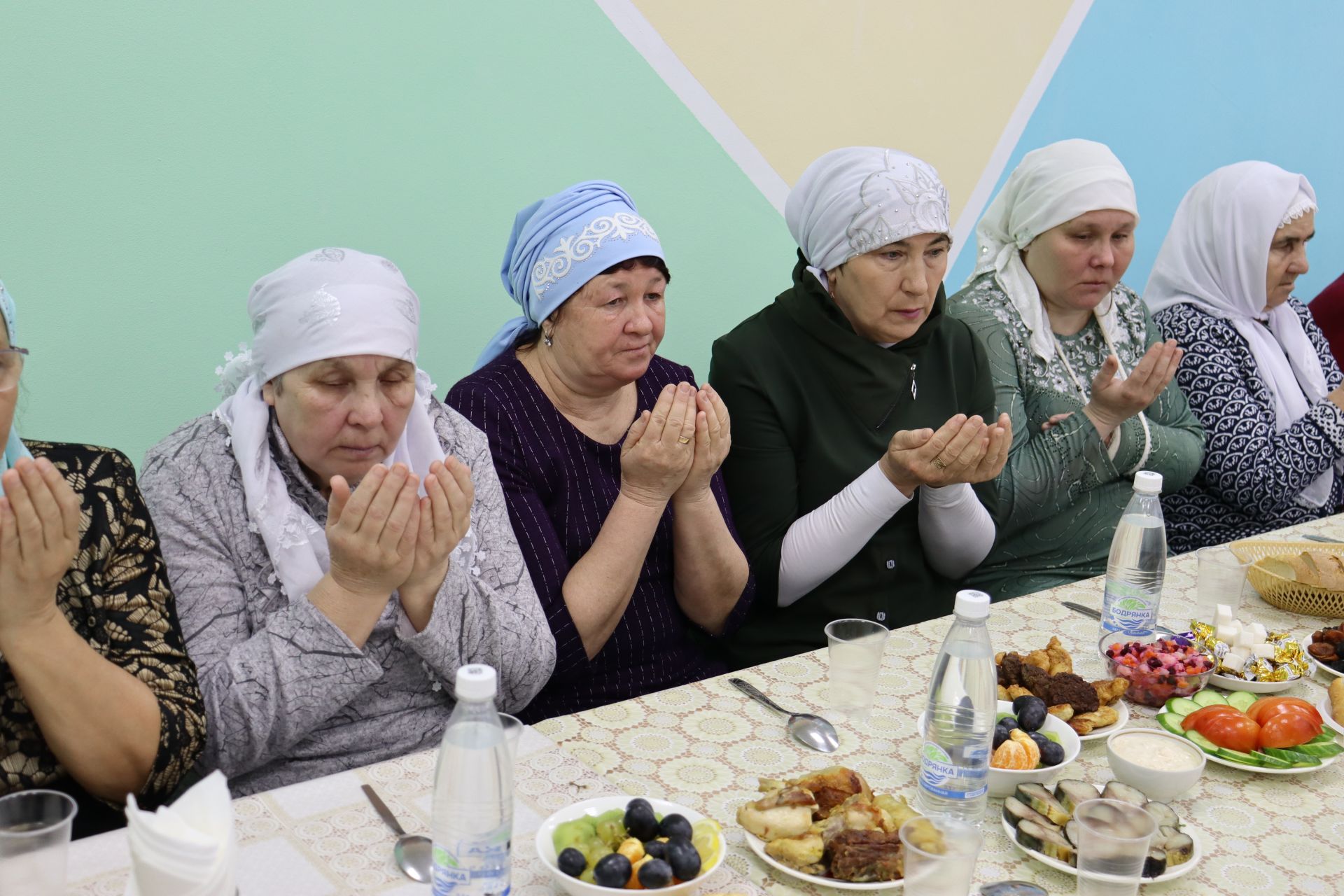 Татарстан Дәүләт Советы депутаты Фоат Вәлиев ифтар ашы уздырды