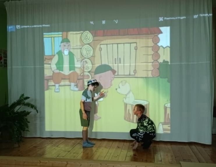 Яңа Әнжерә авылы клубында «Әкиятләр илендә» дигән кичә узды.
