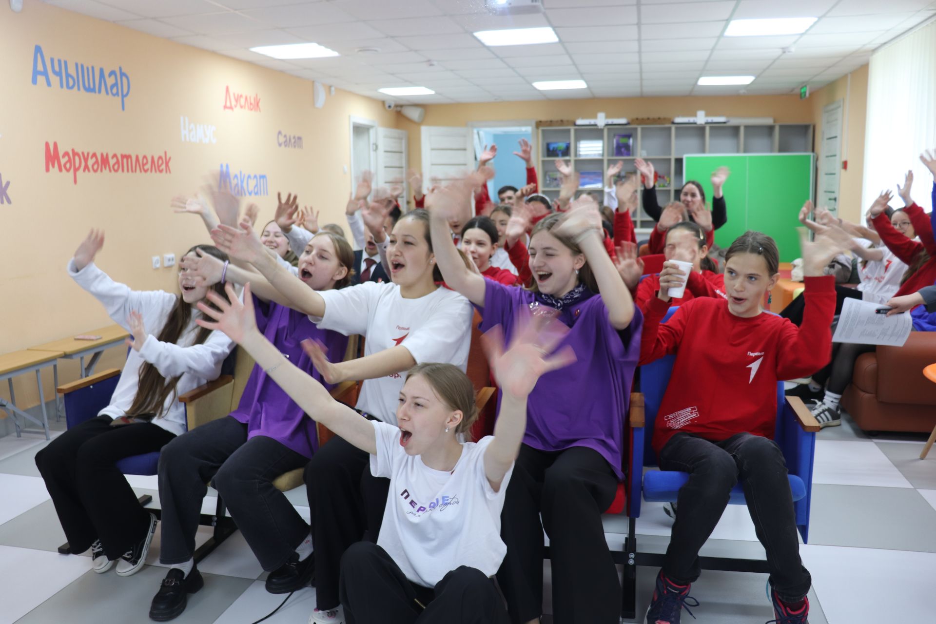 В подростковом клубе «Актай» активисты районного «Движения Первых» рассказали об итогах своей работы
