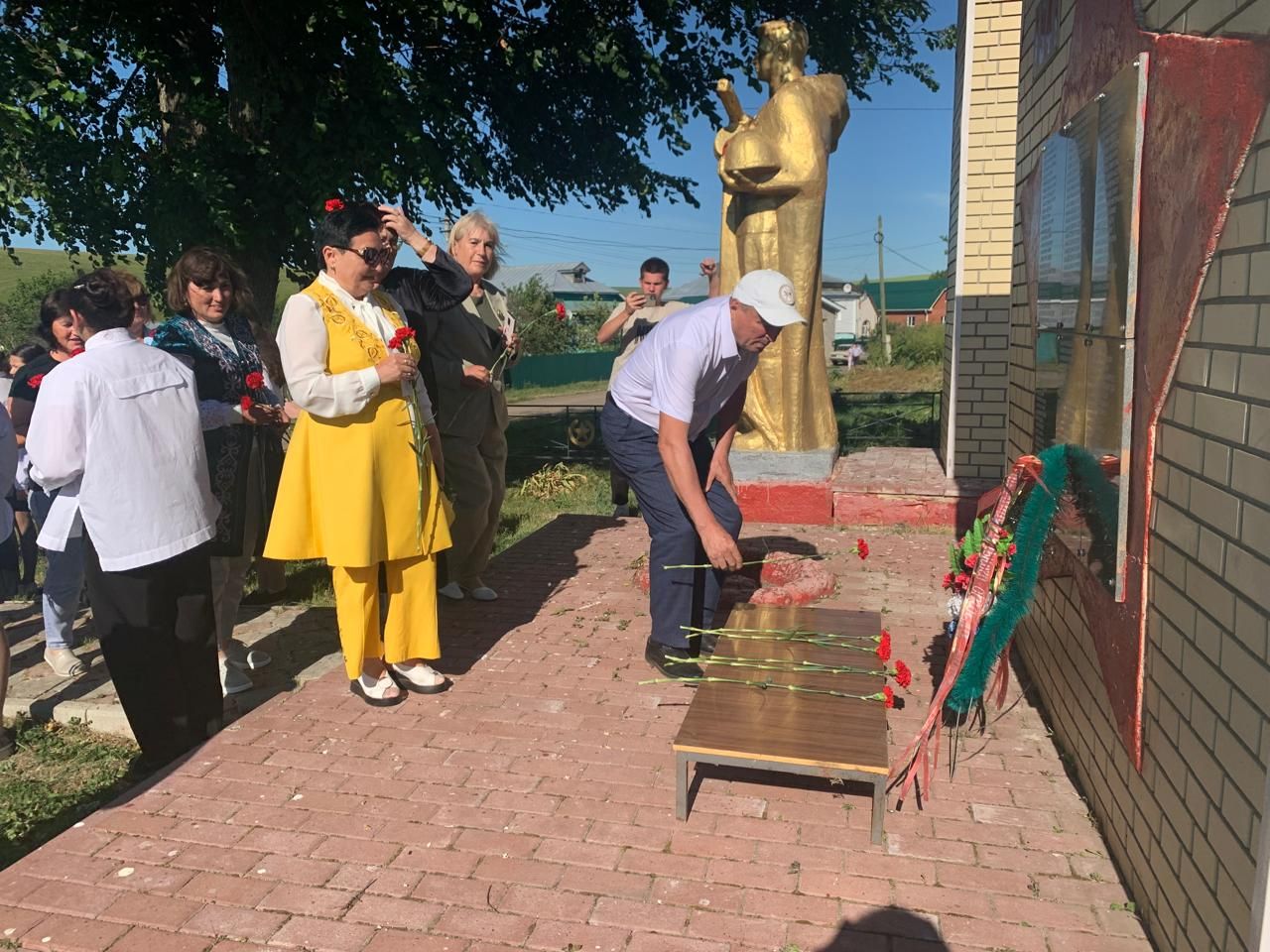 Әлки делегациясе Түбән  Новгородның Кызыл Октябрь округы Сабантуенда катнашты, алардагы Карга авылы халкы белән очрашты