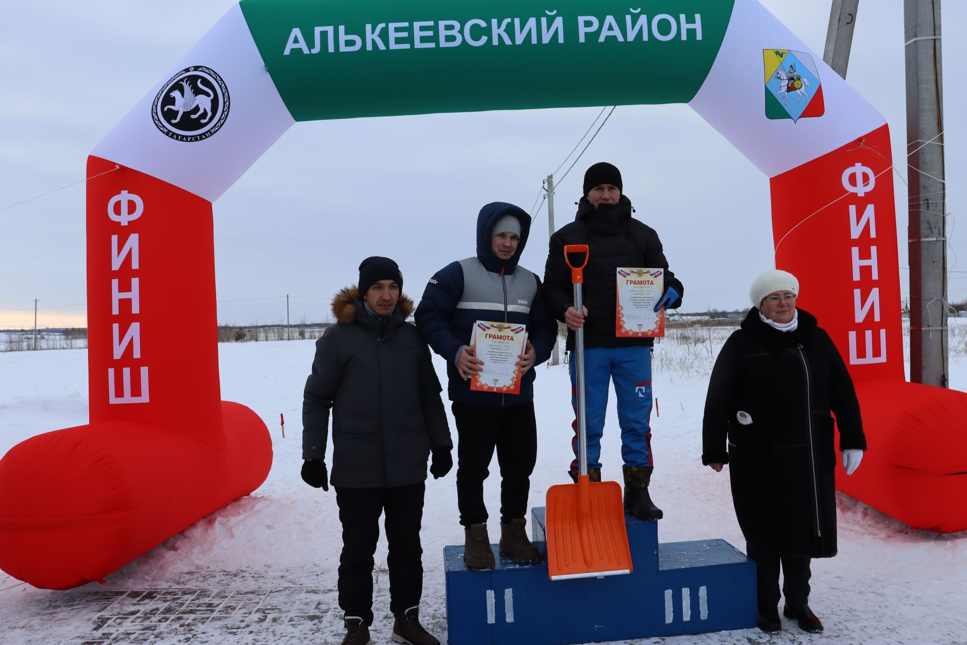 На лыжной базе прошли соревнования по лыжным гонкам в зачет ГТО